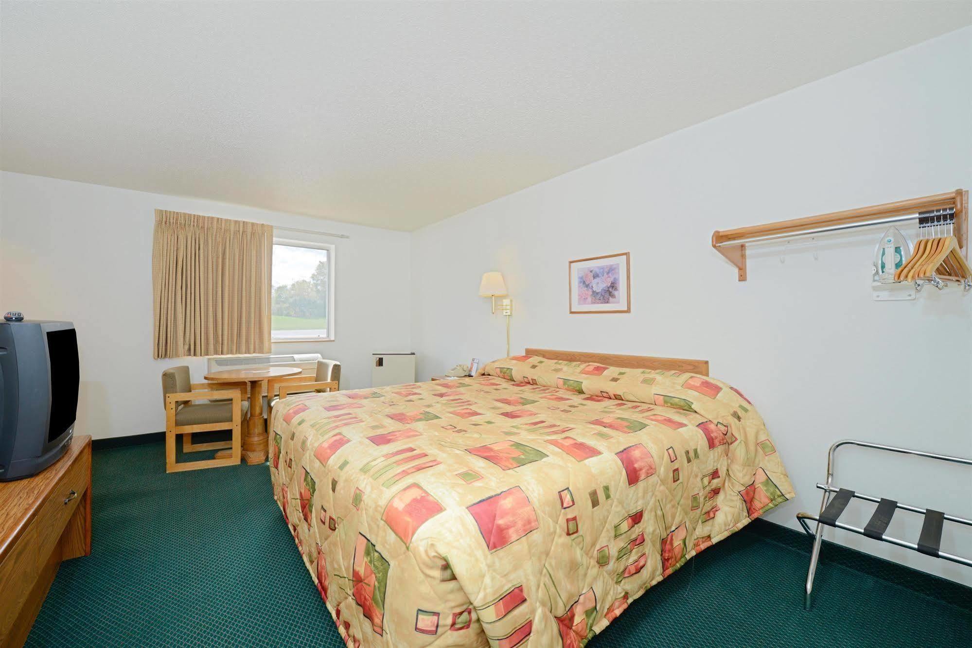 Americas Best Value Inn Charlotte Buitenkant foto